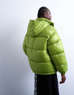 Model wearing High shine ripstop puffer jacket in bright green