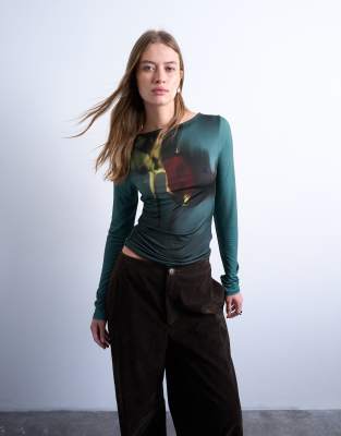 Topshop - Hochgeschlossenes Mikrofaser-Oberteil in Grün mit Tulpen-Print