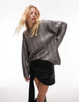 Topshop - Hochwertiger Strickpullover in Silber mit Metallic-Zopfmuster