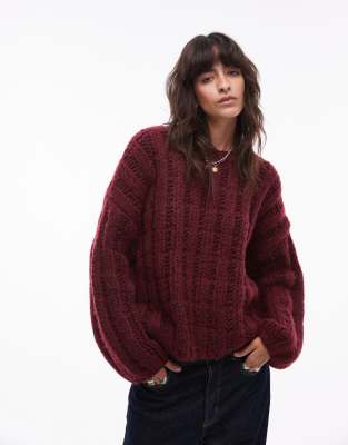 Topshop - Hochwertiger, von Hand gestrickter Oversize-Pullover in Burgunderrot mit Leiterstruktur-Bunt