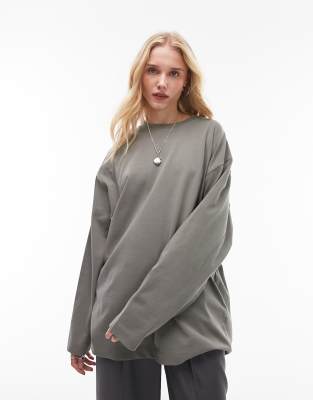 Topshop - Hochwertiges, langärmliges Skater-Oberteil in Khaki mit Ziernähten-Grün