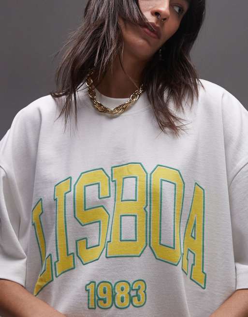 Topshop – Hochwertiges Super-Oversize-T-Shirt in Weiß mit „Lisboa“-Grafikprint, 3 von 4