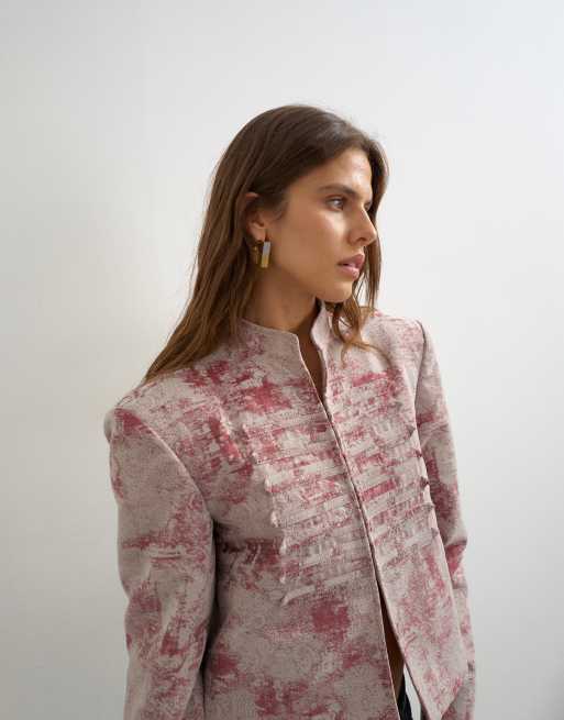 Topshop hoogsluitend boxy jacquardjack met froggingdetail in roze, 2 van 4