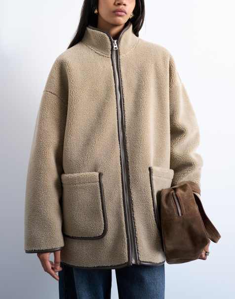 Topshop - Hoogsluitend jack van imitatieschapenvacht met lange pasvorm in teddy - view 1