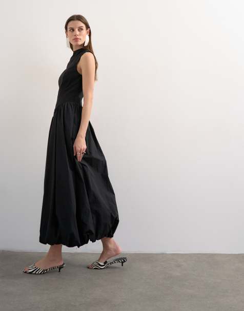 Topshop - Hoogsluitende maxi jurk met asymmetrische taille en bolle zoom in zwart - view 1