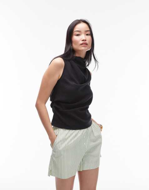 Topshop - Hoogsluitende mouwloze top in zwart - view 1