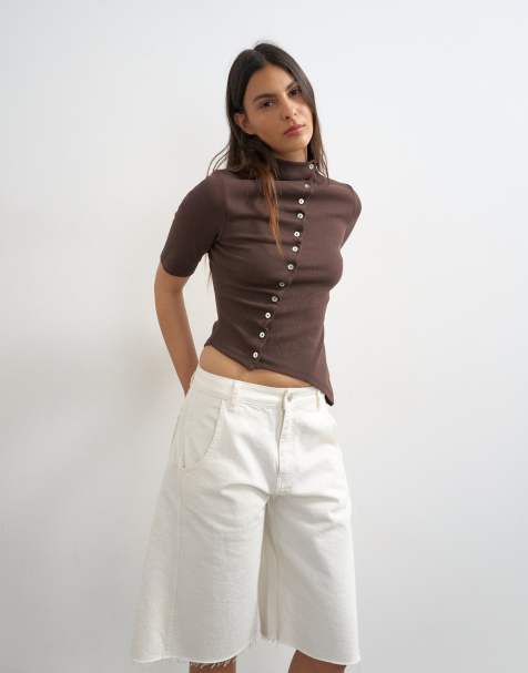 Topshop - Hoogsluitende top met halflange mouwen, rimpeleffect en knoopsluiting in donker chocoladebruin - view 1