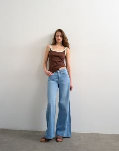 Horizon mid rise wide leg jean in bleach