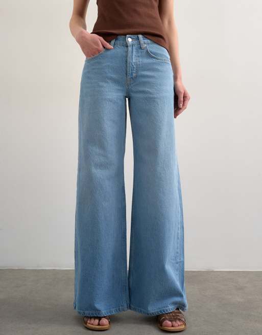 Topshop Horizon mid rise wide leg jeans in bleach, 4 of 7