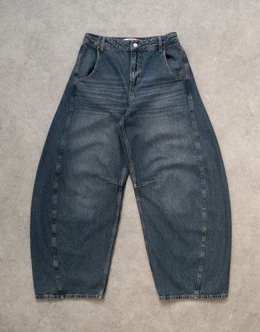 Topshop Horseshoe high rise barrel jeans in blue-black, 6 of 7