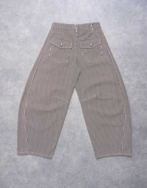 Topshop Horseshoe mid rise barrel jean in brown stripe, 7 of 7