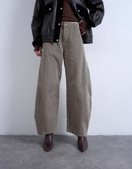 Topshop Horseshoe mid rise barrel jeans in brown stripe, 2 of 7