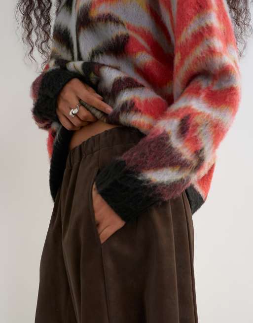 Topshop Hose aus Kunstleder mit Horseshoe-Schnitt in Braun, 5 von 5