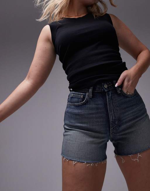 Topshop Hourglass - Afblegede mom-shorts med stretch i blødt denim