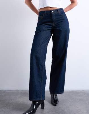 Topshop Topshop Hourglass Cinch low rise relaxed jean in raw look indigo-Blue
