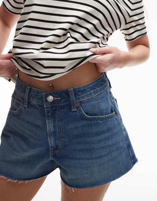 Topshop Hourglass denim A-line shorts in mid blue, 2 of 5