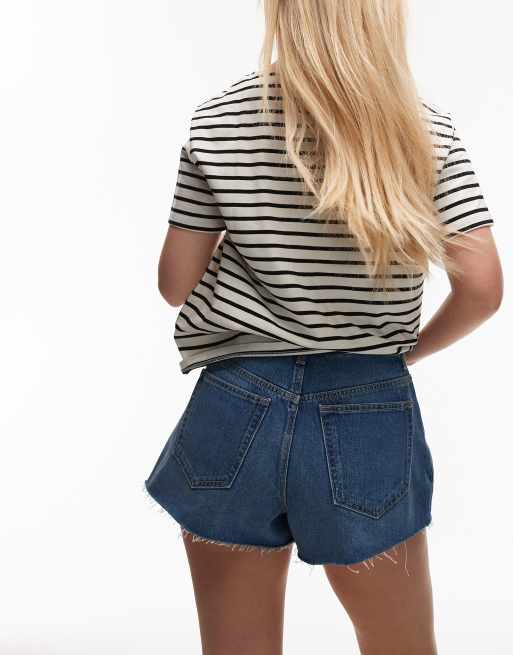 Topshop Hourglass denim A-line shorts in mid blue, 3 of 5
