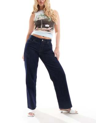 Topshop Hourglass - Jeans in unbehandeltem Indigoblau mit niedrigem Bund und Schnallenriemen