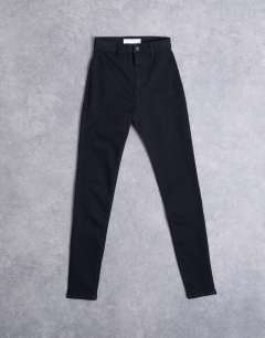 Model wearing Joni high rise super skinny jean in black