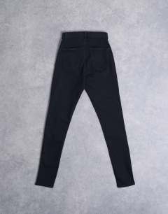 Model wearing Joni high rise super skinny jean in black