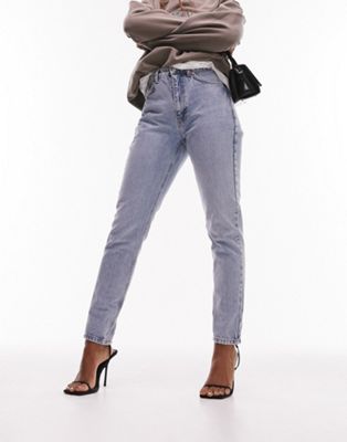 Shop Topshop Hourglass Mom Jeans In Bleach - Lblue In Blue