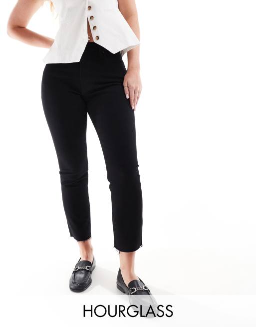 Topshop Hourglass - Rechte cropped jeans met halfhoge taille en onafgewerkte zoom in zwart