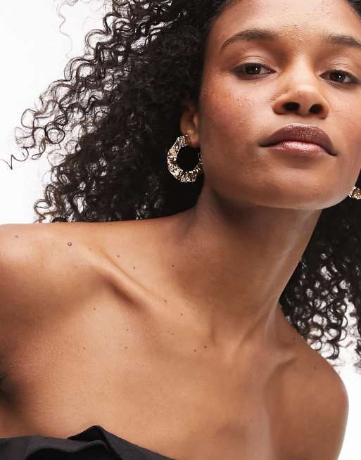 Topshop Houston molten hoop earrings in gold tone, 3 of 4