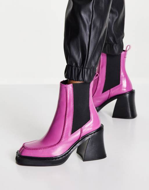 Pink hunter 2025 ankle boots