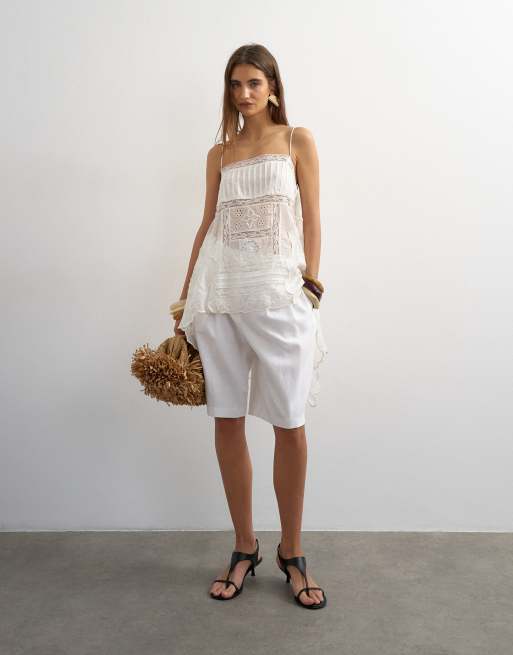 Topshop - Hvid cami-top med blondepaneler og broderede detaljer, 2 af 4