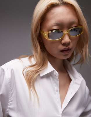 Topshop - Ibiza - Schmale Wrap-around-Sonnenbrille im Racer-Design in Grün