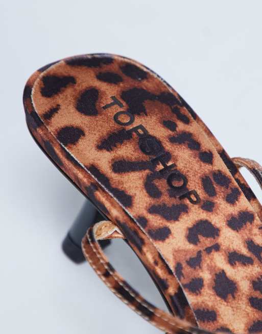 Topshop - Ila - Sandaler med tårem, mellemhøj hæl og leopardprint, 4 af 4