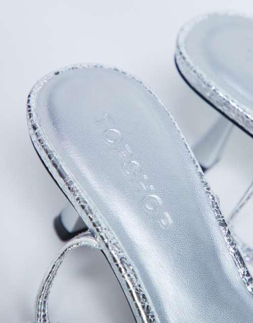 Topshop - Ila - Sølvfarvede sandaler med mellemhøj hæl og tårem, 2 af 4