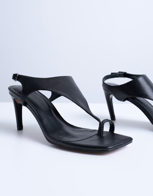 Topshop Iman toe loop heeled sandals in black, 2 of 4