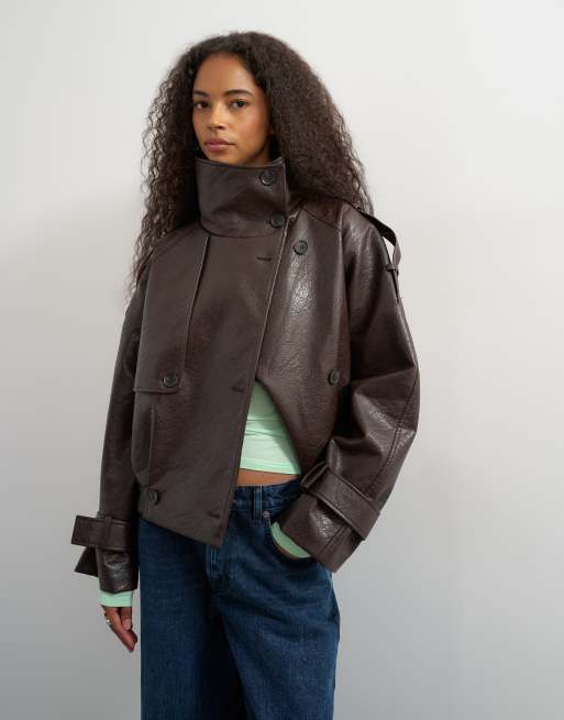 Topshop impermeabile corto oversize in similpelle marrone, 1 di 4