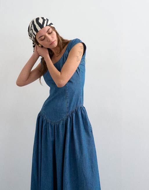 Topshop – Indigoblå midiklänning i denim med sänkt midja, 2 av 4