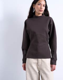 Interlock cinch waist long sleeve funnel neck top in chocolate