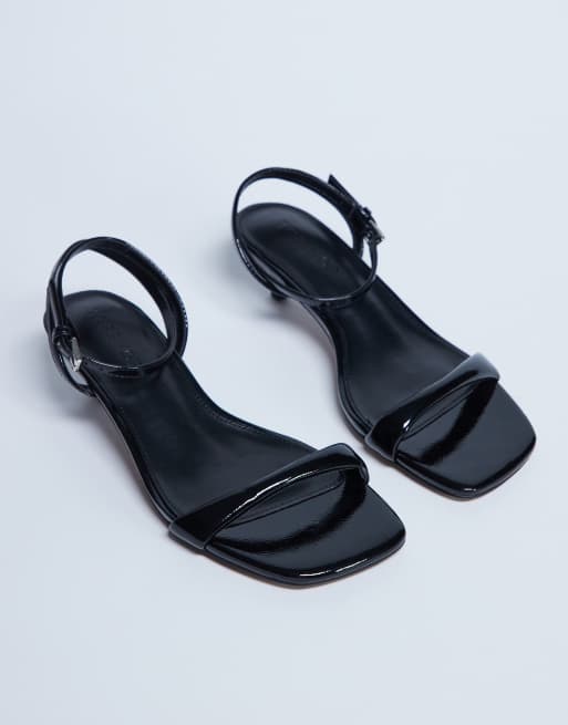 Topshop Irene barely there mid heeled sandal in black, 2 of 4