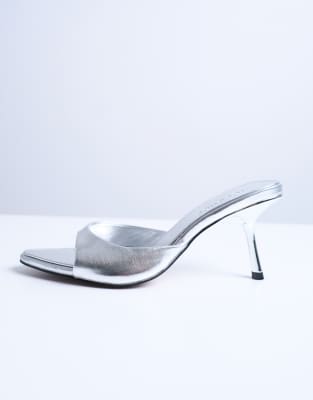 Topshop - Isaac - Mules in Silber mit spitzer Zehenpartie