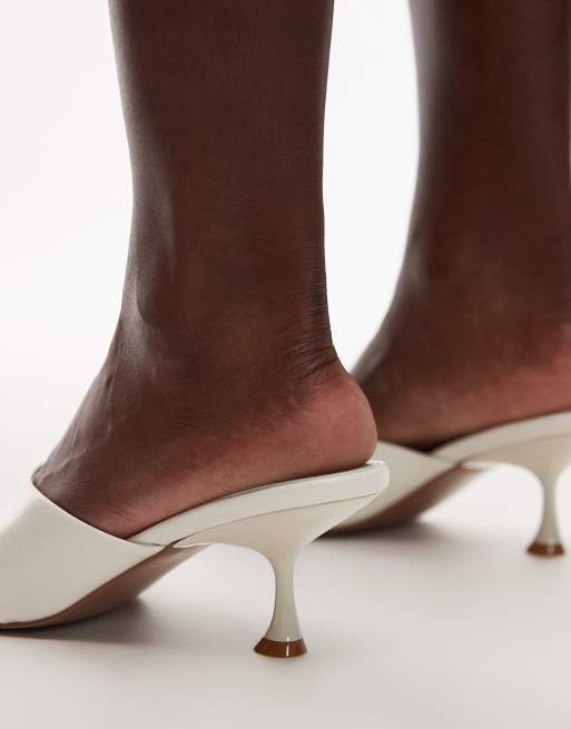 Topshop Isabella mid heel toe thong mule in white, 2 of 4