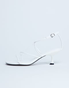 Itzia strappy mid heel sandal in white
