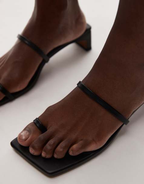 Topshop – Ivy – Czarne sandały na średnim obcasie - view 1