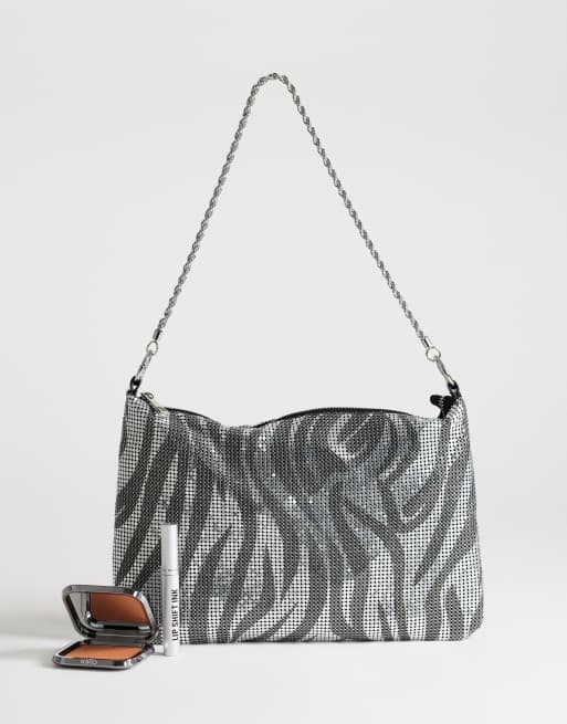 Topshop Jackson borsa piccola a spalla decorata in argento e grigio tiger, 2 di 4