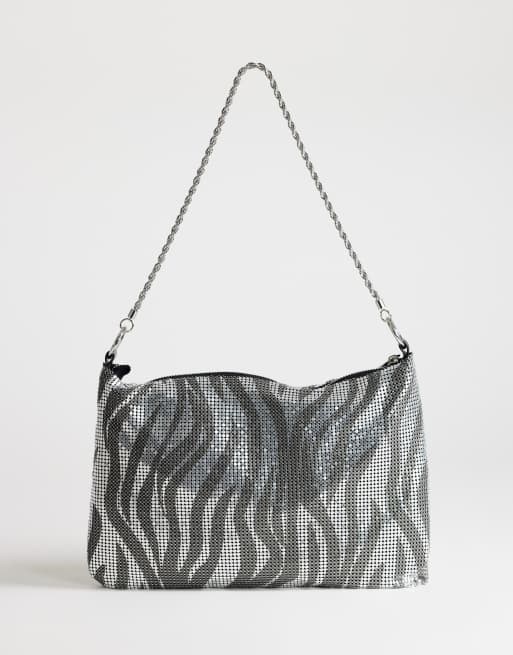 Topshop Jackson liten axelväska med strass i silver och grå tiger, 4 av 4