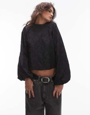 jacquard balloon sleeve top in black
