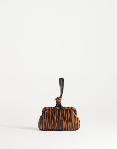 Topshop Jade miniväska med handledsrem i tigerprint - view 1