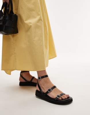 Topshop - Jake - Sandalen in Schwarz mit Schnallendetails