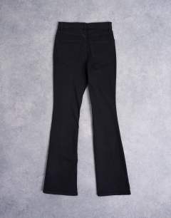 Model wearing Jamie flare high rise jean in black