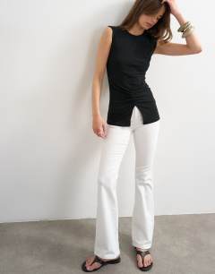 Jamie Flare high rise jean in white