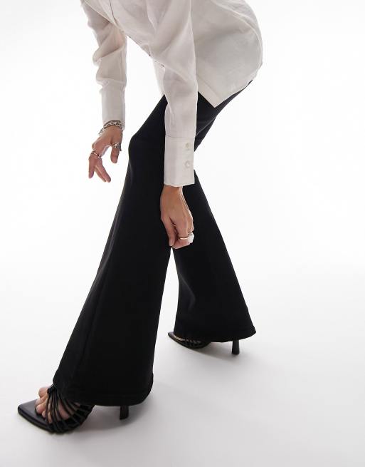 Topshop Jamie flare jeans in black , 3 of 4