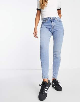 Topshop - Jamie - Jeans in Bleach-Waschung mit hohem Bund-Blau